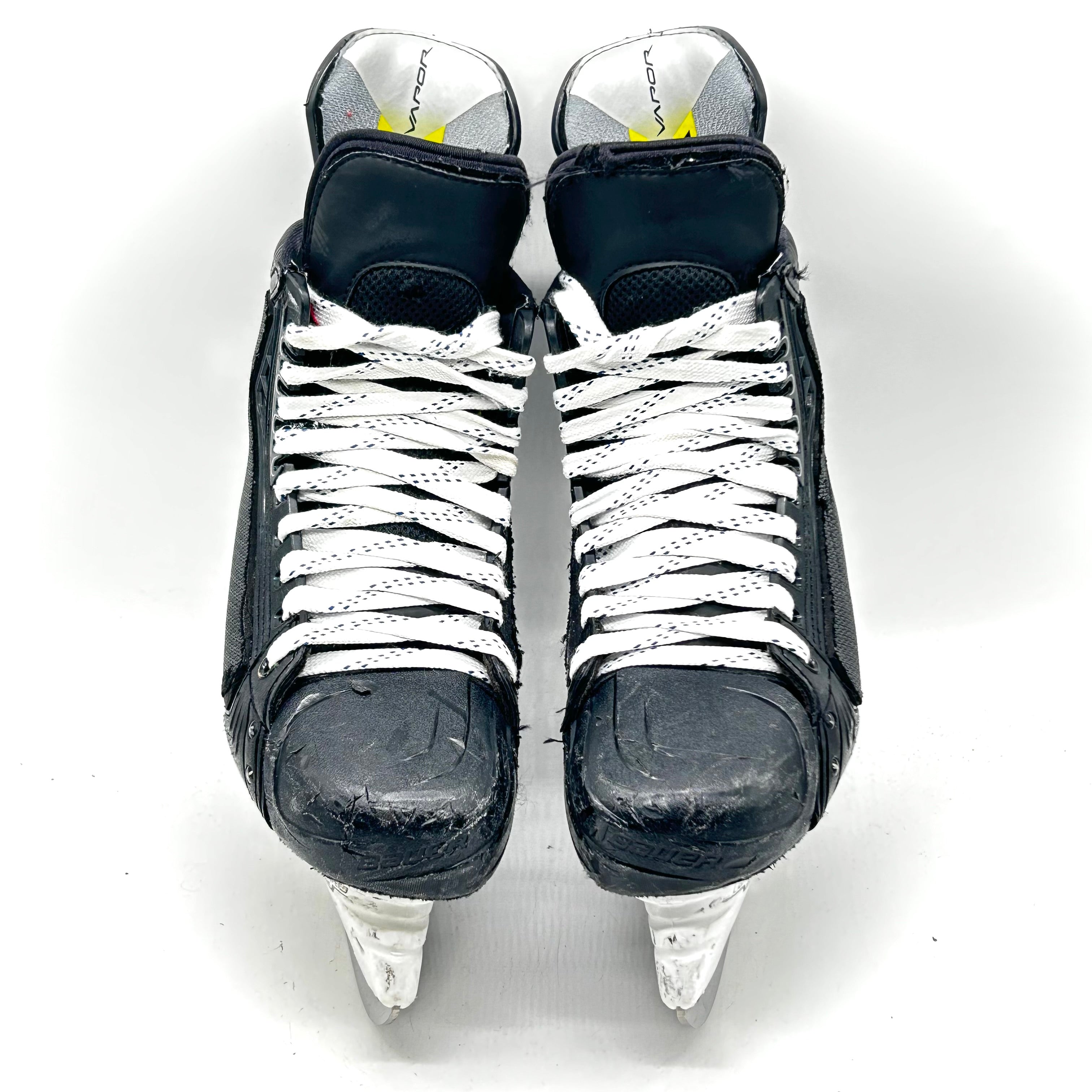 Bauer Vapor Hyperlite 2 - Patins NHL Pro Stock d'occasion - Jalen Chatfield - Taille 8.5D